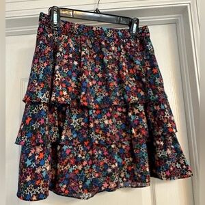Star pattern, multi color J Crew tiered skirt. Size 6